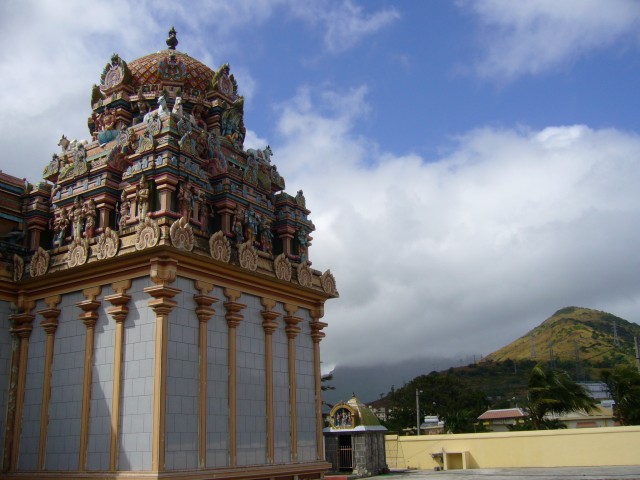 P1020037_Mianski_Tempel_Port_Louis9.JPG