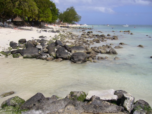 P1020185_Beach_North_From_Trou_Aux_Biches1.JPG