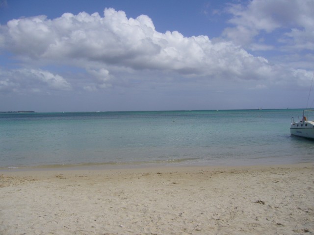 P1020199_Mon_Choisy_Beach6.JPG