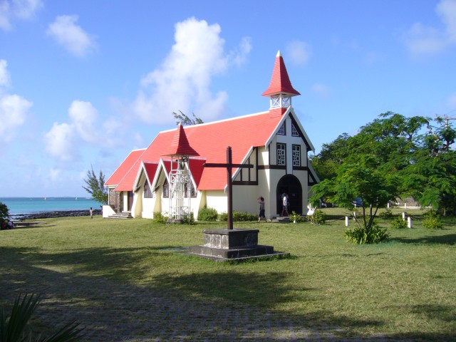 P1020216_Chapel_At_Cap_Malheureux2.JPG