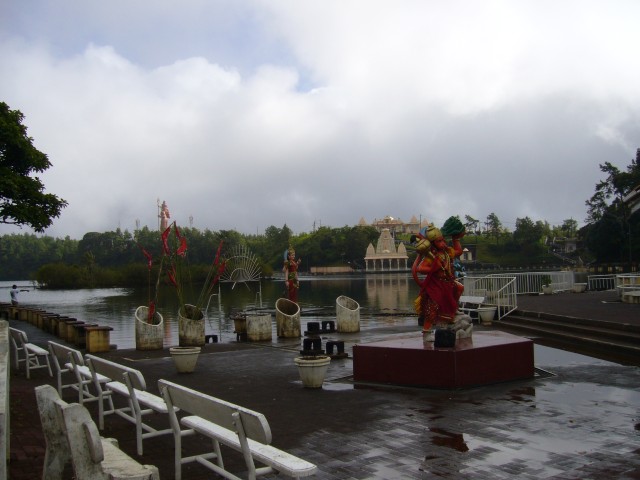 P1020249_At_Grand_Bassin1.JPG
