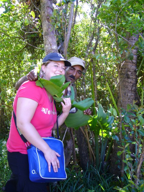 P1020374_Guide_Posing_At_The_Tamar_Valley1.JPG
