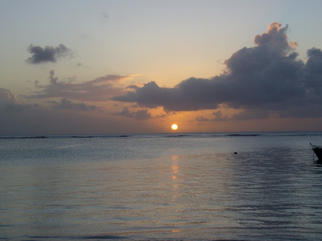 P1020447_Sunset_At_Beach_From_Troux_Aux_Biches4.JPG