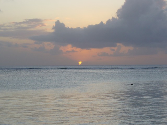 P1020449_Sunset_At_Beach_From_Troux_Aux_Biches6.JPG