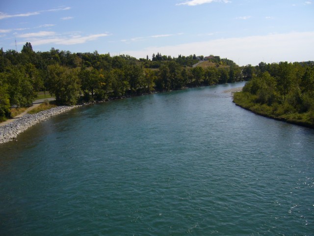 Canada-Alberta-Calgary-Princes_Island_Park-Bow_river_2816x2112.jpg