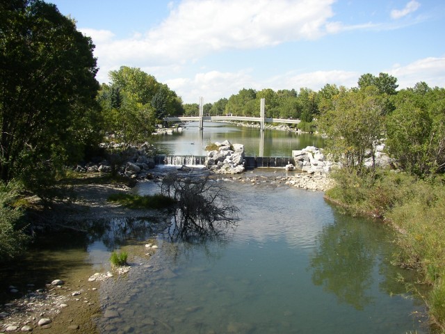 Canada-Alberta-Calgary-Princes_Island_Park-Bridge_and_river_1984x1488.jpg