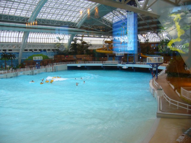 Canada-Alberta-Edmonton-West_Ed_Mall-Swim_hall_4_2816x2112.jpg