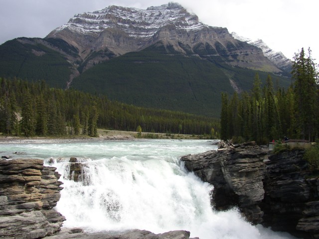 Canada-Alberta-Jasper_NPark-Athabasca_Falls-Upper_1_1984x1488.jpg