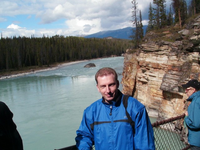 Canada-Alberta-Jasper_NPark-Athabasca_River-Christian_1_1632x1224.jpg