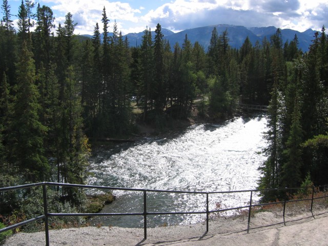 Canada-Alberta-Jasper_NPark-Maligne_Canyon-River_7_2272x1704.jpg
