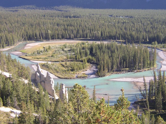 Canada-Alberta-Banff_NPark-Hoodoos_4_1984x1488.jpg