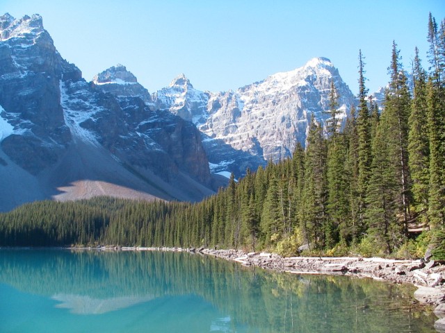Canada-Alberta-Banff_NPark-Moriane_Lake-Lake_Trail_view_1_1632x1224.jpg