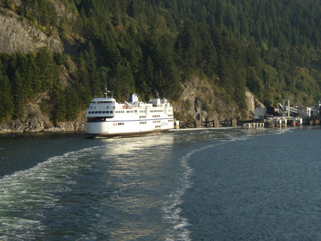 Canada-British_Columbia-Horseshoe_bay-Ferry_3_1984x1488.jpg