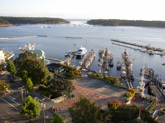 Canada-British_Columbia-Nanaimo-Harbour-From_coast_Bastion_Hotel_1_1984x1488.jpg