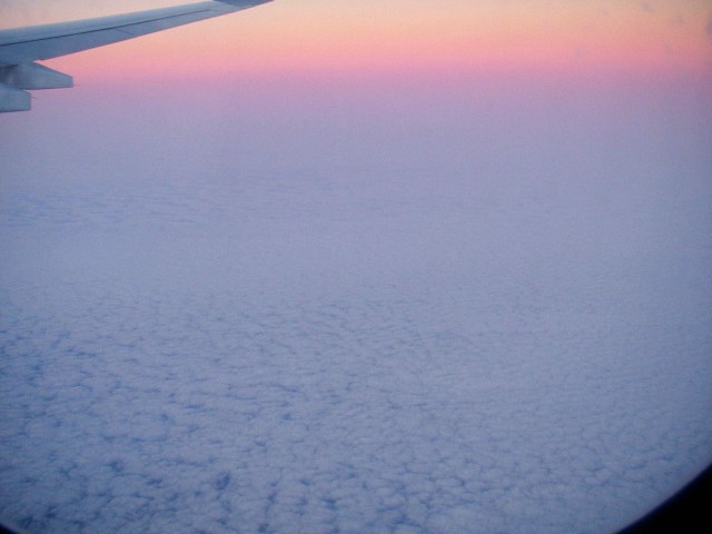 Germany_Frankfurt_Clouds_and_sunset_from_plane_1_1632x1224.jpg