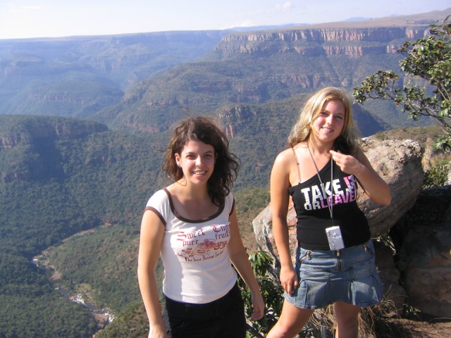 South_Africa_Blyde_River_Canyon_Carina_and_Julia_2048x1536.jpg