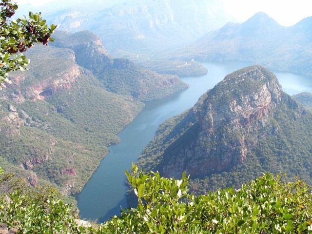South_Africa_Blyde_River_Canyon_Overview_1_1632x1224.jpg