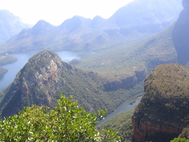 South_Africa_Blyde_River_Canyon_Overview_2_2048x1536.jpg